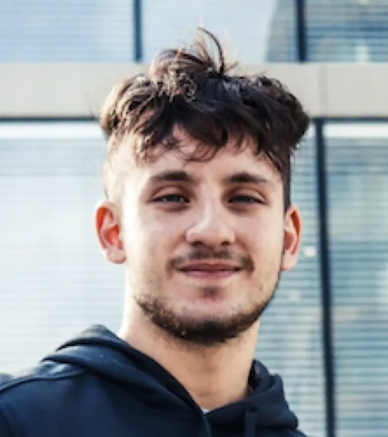 Daniel Angeloni -  